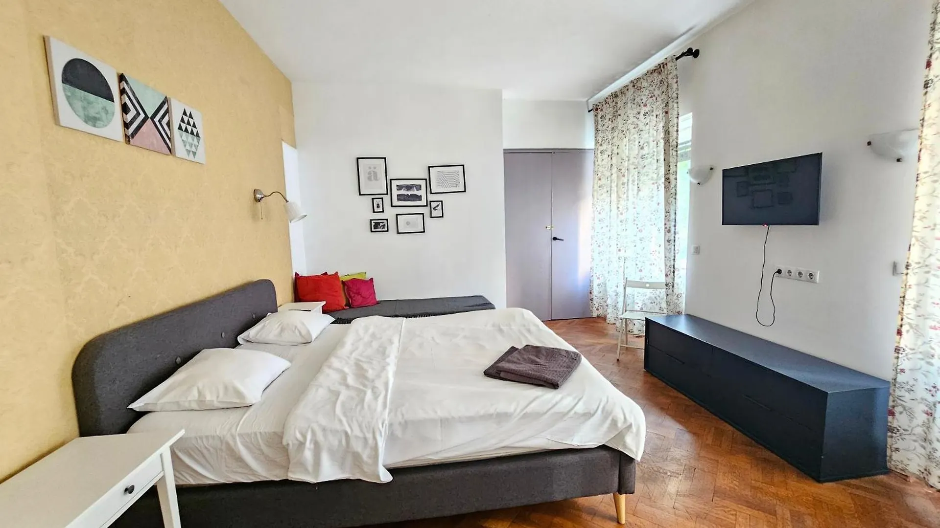 2Bedroom Apartment 布加勒斯特